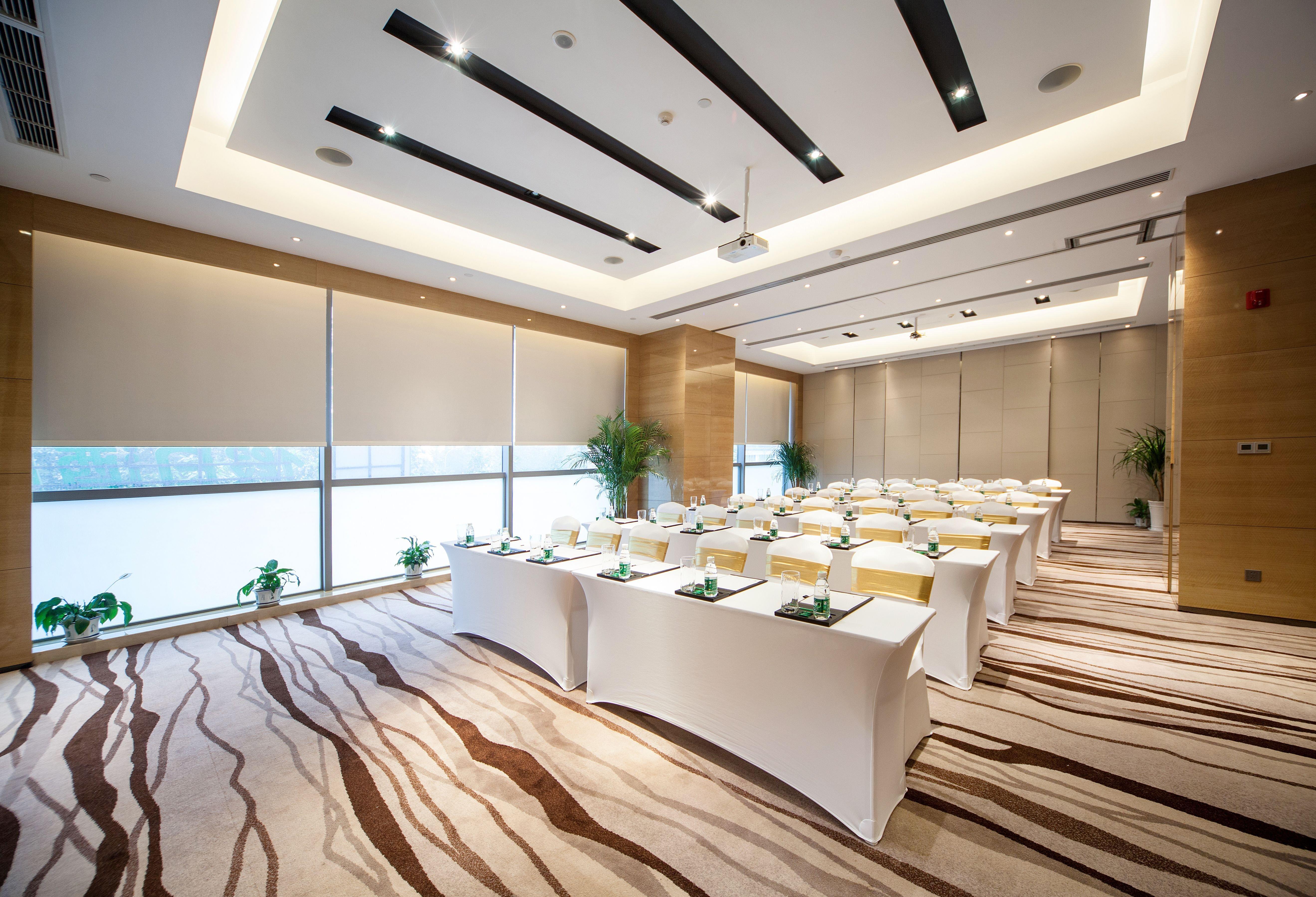 Holiday Inn Chengdu Oriental Plaza, An Ihg Hotel מראה חיצוני תמונה